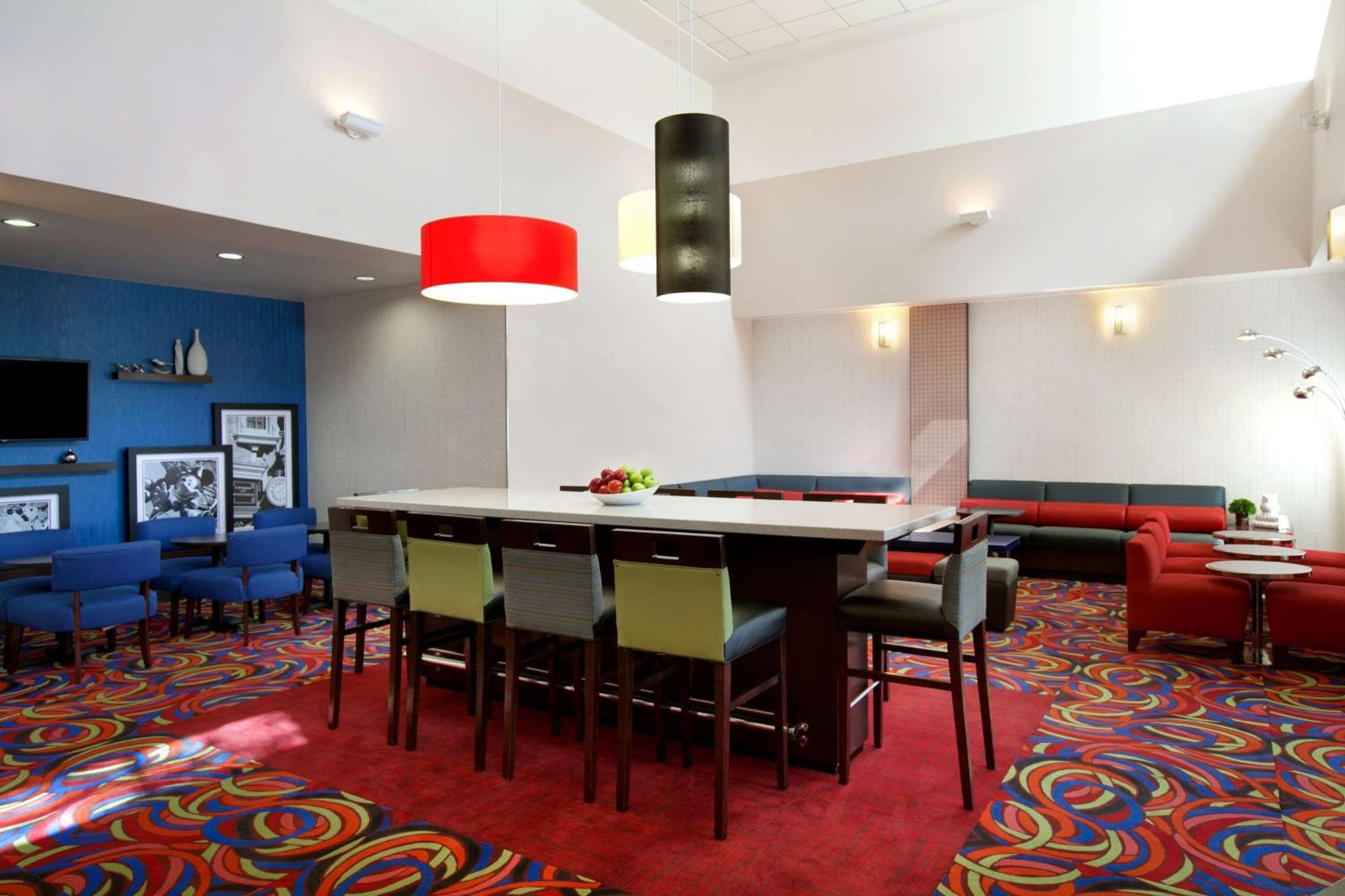 Hampton Inn & Suites Anaheim Garden Grove Exterior photo