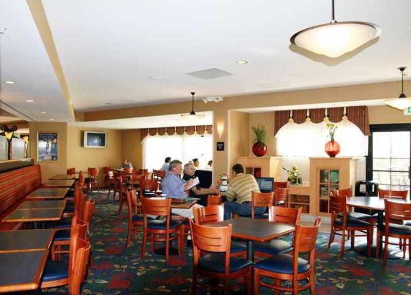 Hampton Inn & Suites Anaheim Garden Grove Restaurant photo